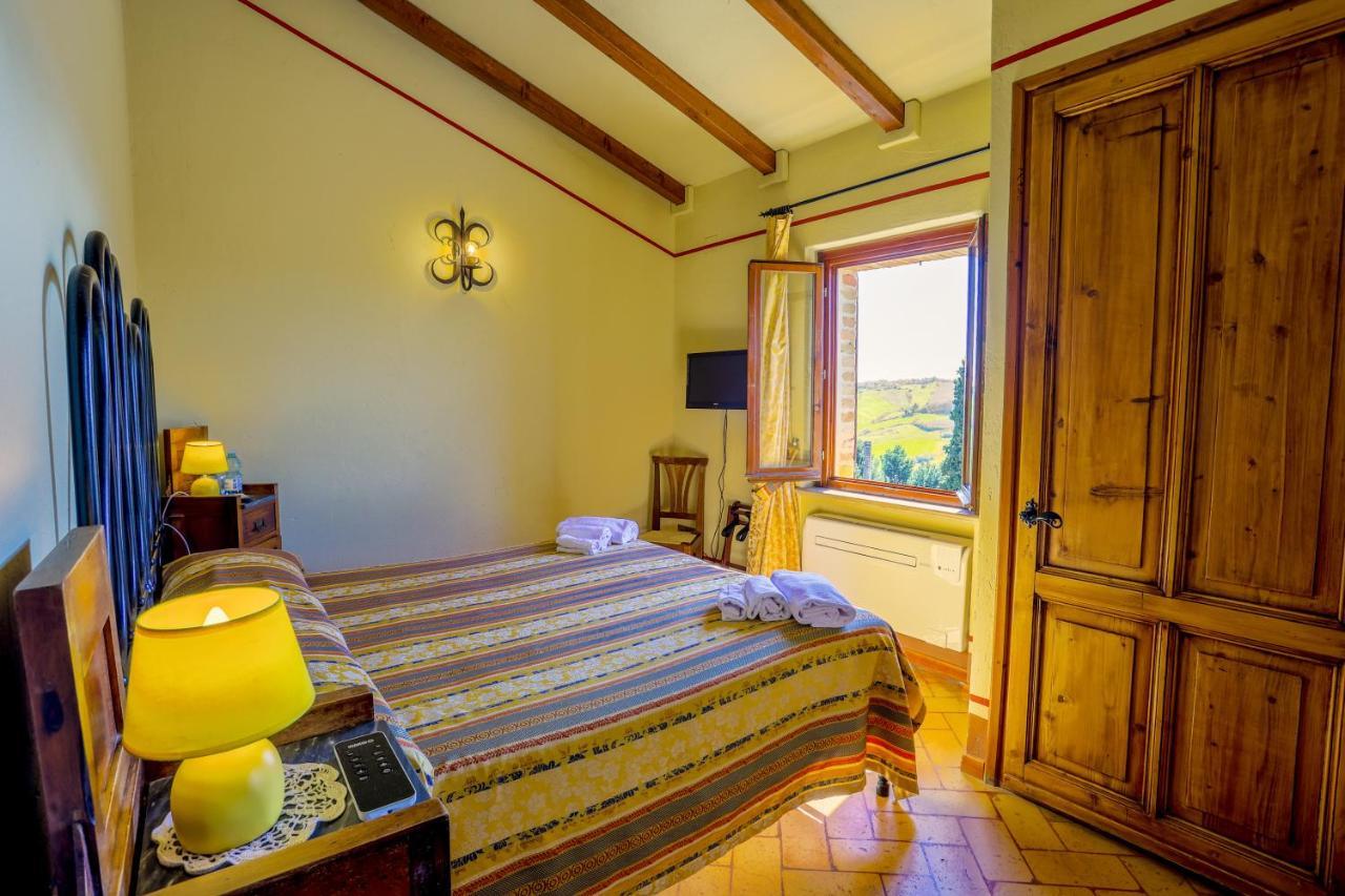 Albergo Diffuso Borgo Montemaggiore Montemaggiore al Metauro Zewnętrze zdjęcie