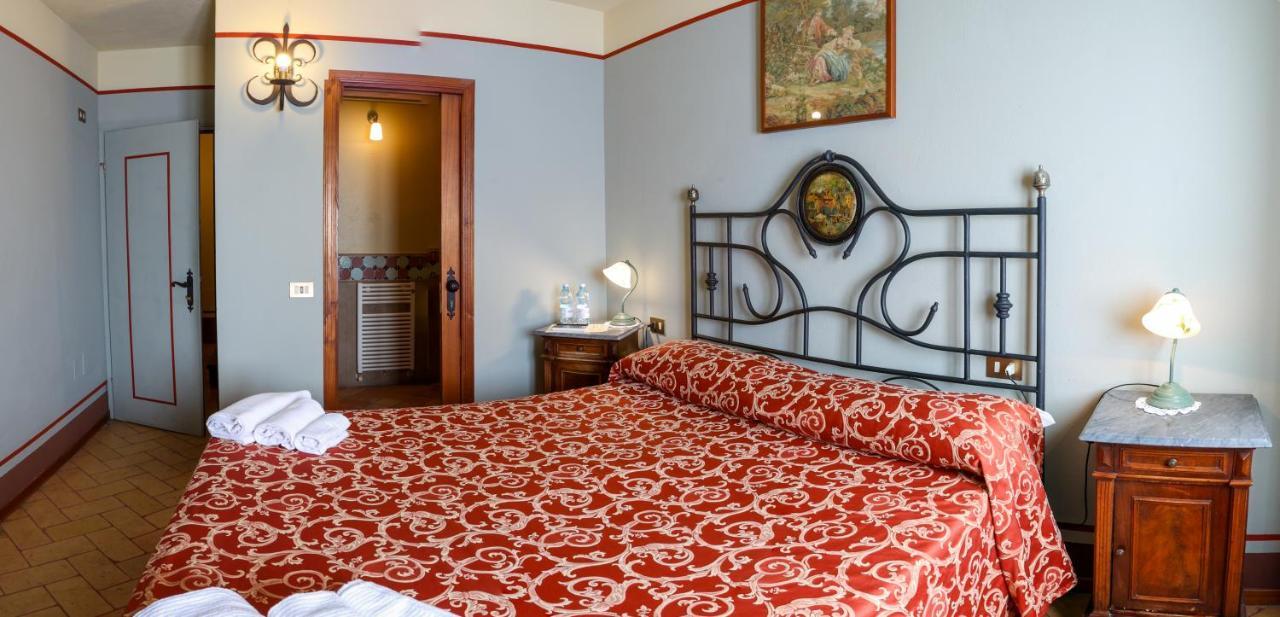 Albergo Diffuso Borgo Montemaggiore Montemaggiore al Metauro Zewnętrze zdjęcie