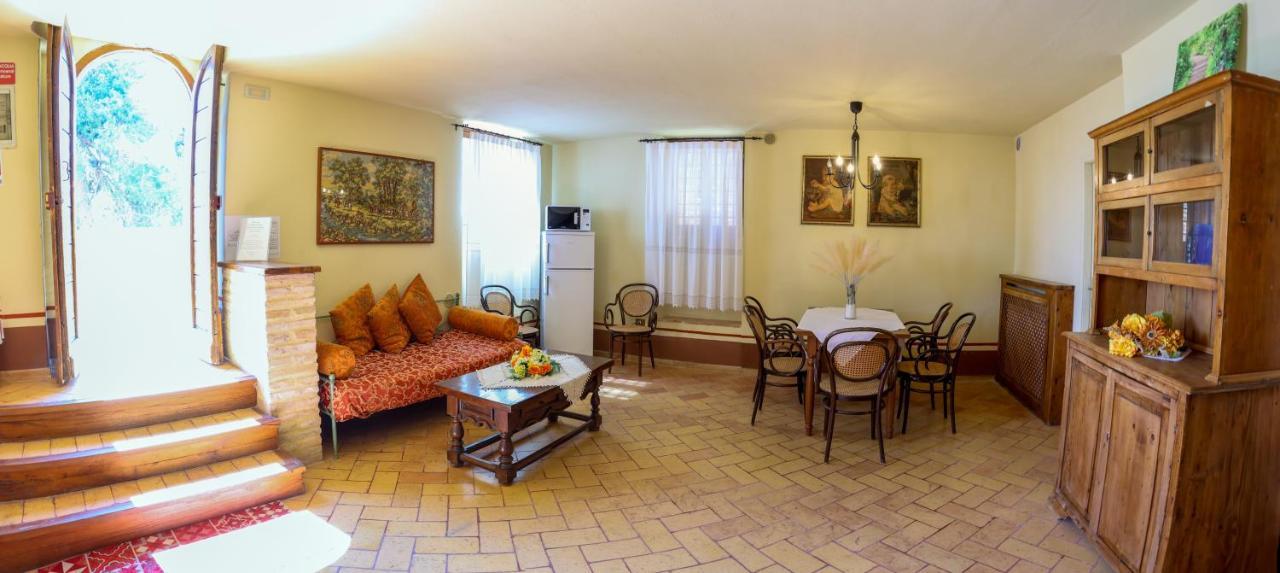 Albergo Diffuso Borgo Montemaggiore Montemaggiore al Metauro Zewnętrze zdjęcie